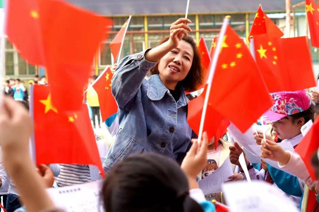 小小兵团