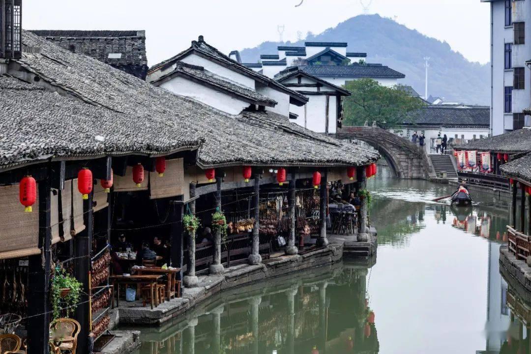 绿茵之巅